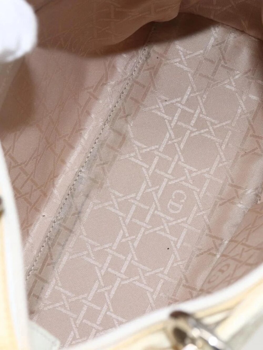 Christian Dior Lady Dior Canage Hand Bag Nylon White Silver Auth 158966 - Picture 13 of 16